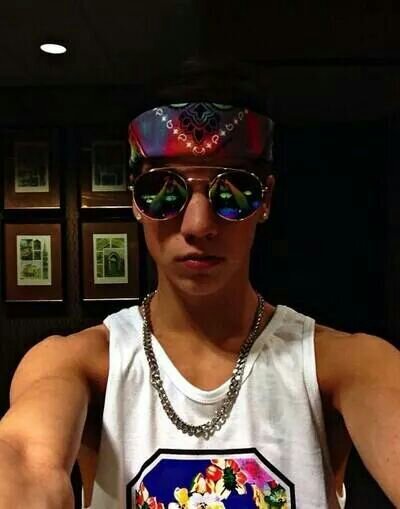 I love Taylor Jack g Matt and Cam (: