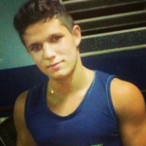 quem se descreve se limita...