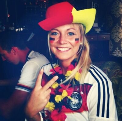 Fan Club Dedicated To Opposite German @sassi_13! desde: 5/12/13! Seguido por ela dia: 6/12/13