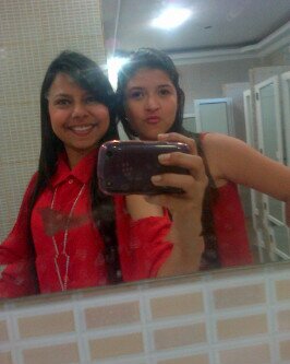Mis amigos me llaman estrellita, alegrandoles la vida desde 1997. Dios♥