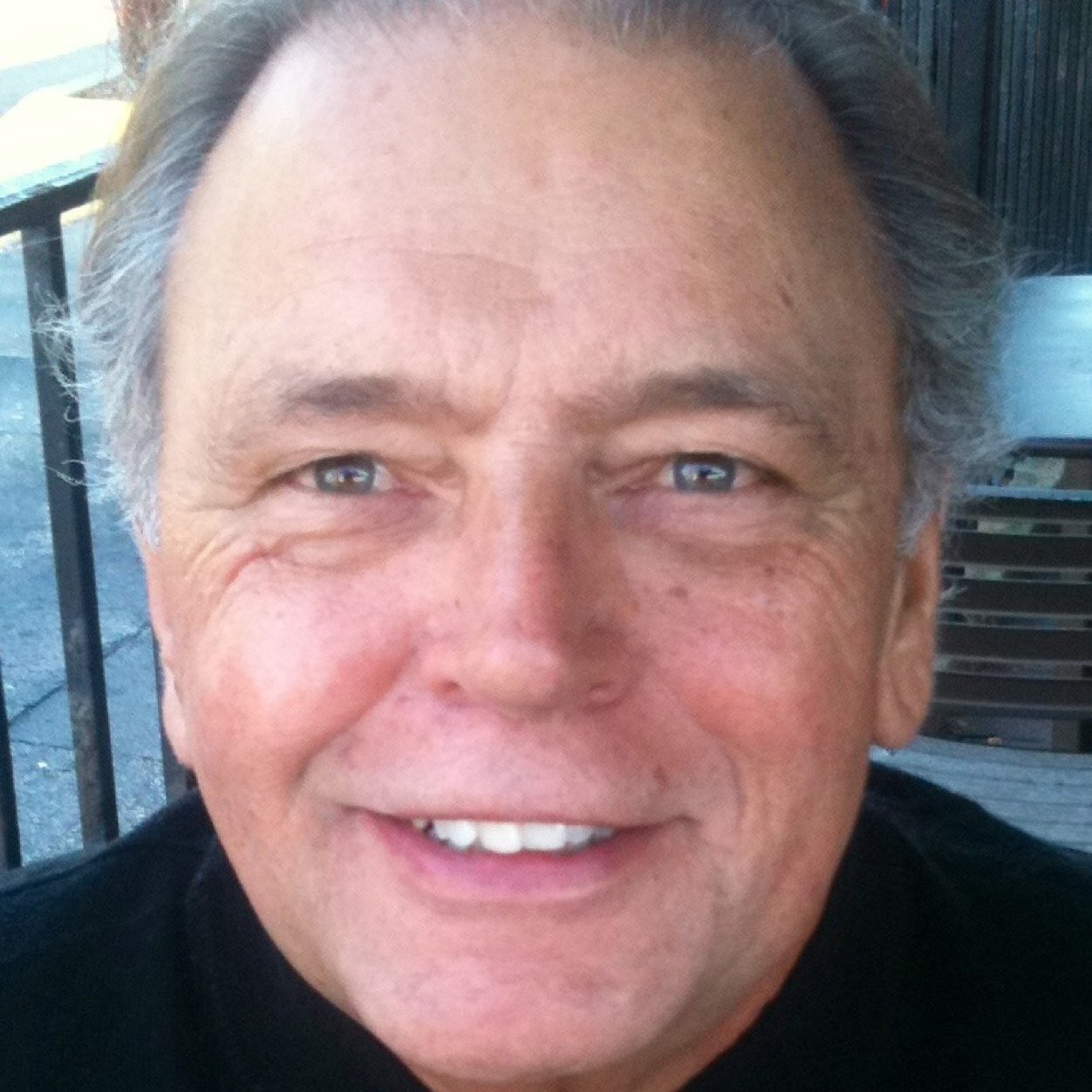 RManarchy's profile picture. 