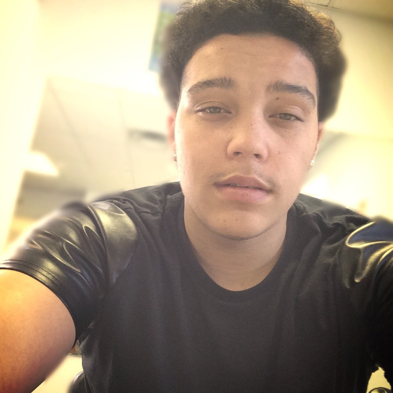 #OTU follow my IG otu_louiiee