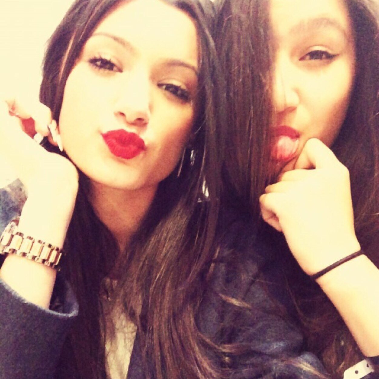 Hola means hello and it also means follow me you little shit❤️! •WALIYHA FOLLOWED 25/6/14! #muslim •mira devi, sarwat malik & fizzy follow&sarwat rted x4