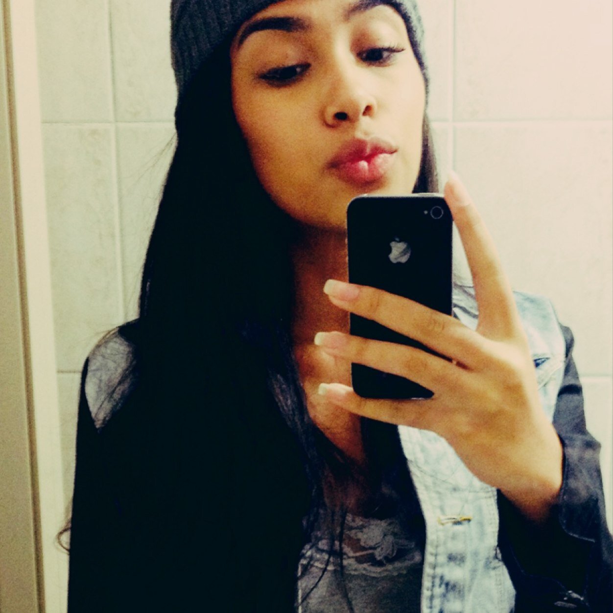 Instagram @oliveiramii_