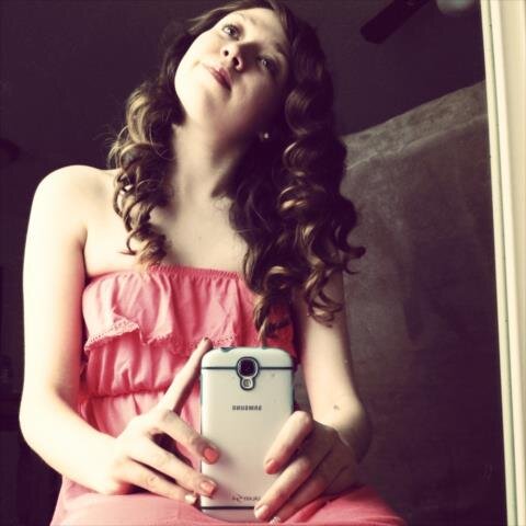 elegance is not about being noticed, it's about being remembered.