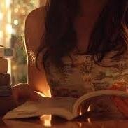 * Sonríe, Enamórate, Ama.  * Crear, Creer, Construir. * Chocolate, Música, Sueños.