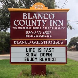 The Friendliest Lodging in the Hill Country!!
Call to make a reservation 830-833-4502