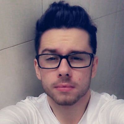 18 anos , solteiro