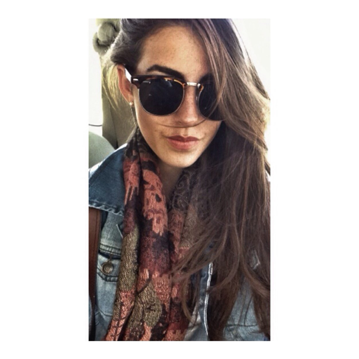 reginabaranda's profile picture. The difference between ordinary and extraordinary is that little extra. -Jimmy Johnson