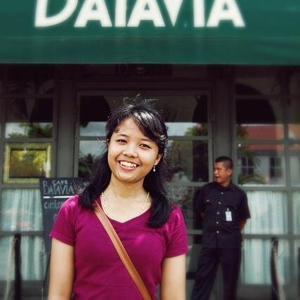Biologist.Teacher. Penabur. Low Profile. Ordinary. Love Teaching .23 th.