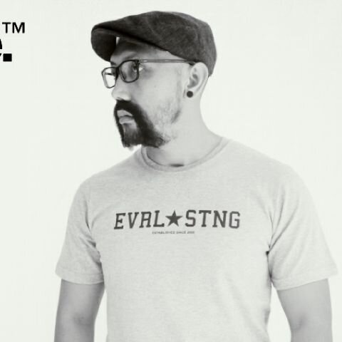 General manager of throve clothing,based in bandung,indonesia..marketer and konseptor