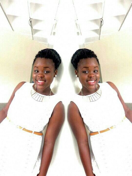 ♡♡#NeyoOfficialGirl....#TeamFollowBack TaKen By ♡ Neyo ♡♡ ILove Life And My BOo:)҈҈҈ℓɨ˅€, ℓąµǥh, ℓ๏˅€,ig oneinamillion_esha