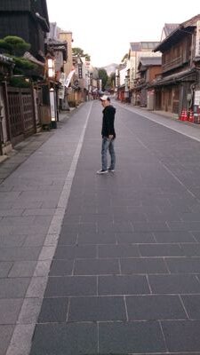 声優、ナレーターをやらせて頂いております宜しくお願い致します！
『デルトラクエスト(リーフ)』『宇宙兄弟(ﾛｰﾘｰ)』『バトルスピリッツ少年突破バシン(ストライカー)』『古書店街の橋姫・々(玉森)』『白き鋼鉄のX(ジン)』『ワンドオブフォーチュンシリーズ(ｴﾄﾞｶﾞｰ、ﾗｯﾄ)』等々
お問い合わせはDMか下記にて