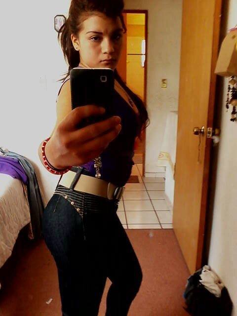 Castro_PilarC's profile picture. me  gusta cuidaar mi  cuerpo, me gustaa hacer ejercicio, pienso  que una vida ssana  es mas duradera.