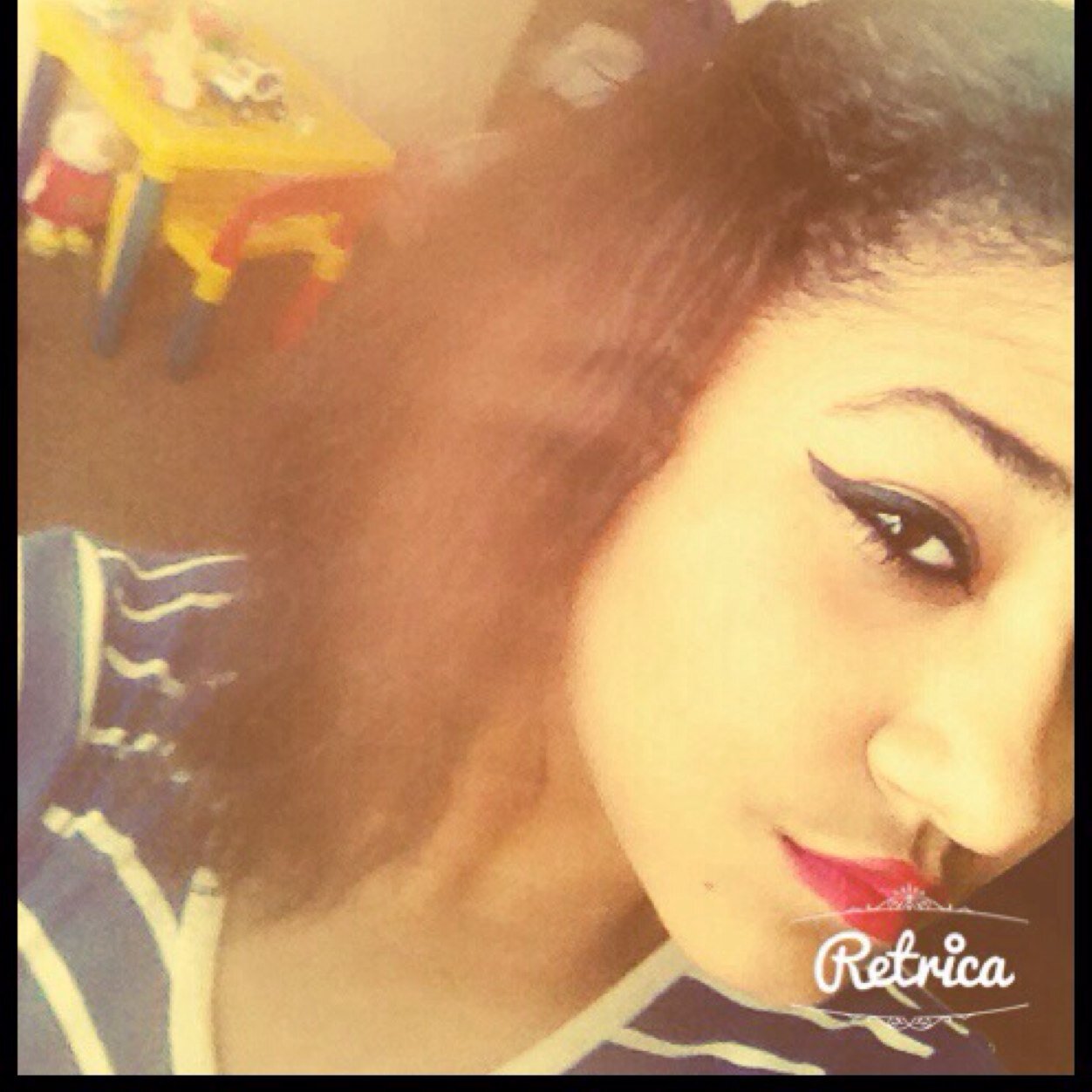15|single|woodside high school|eastlondon |holla
