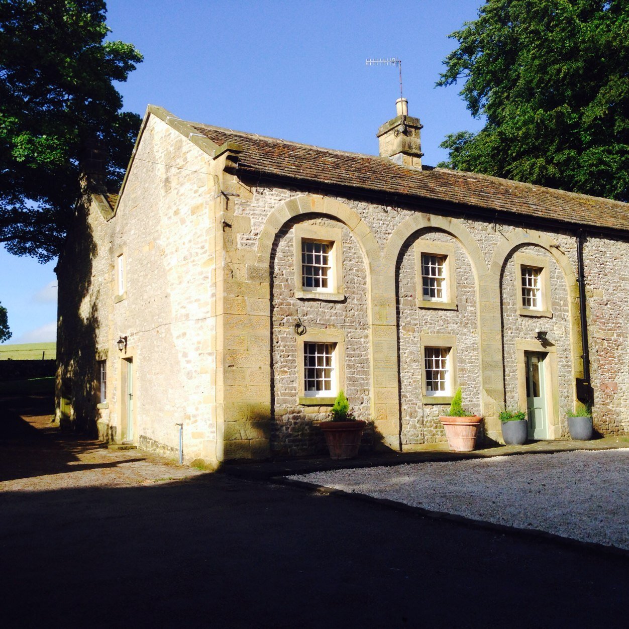Beautiful Grade II listed holiday cottage in the Peak district