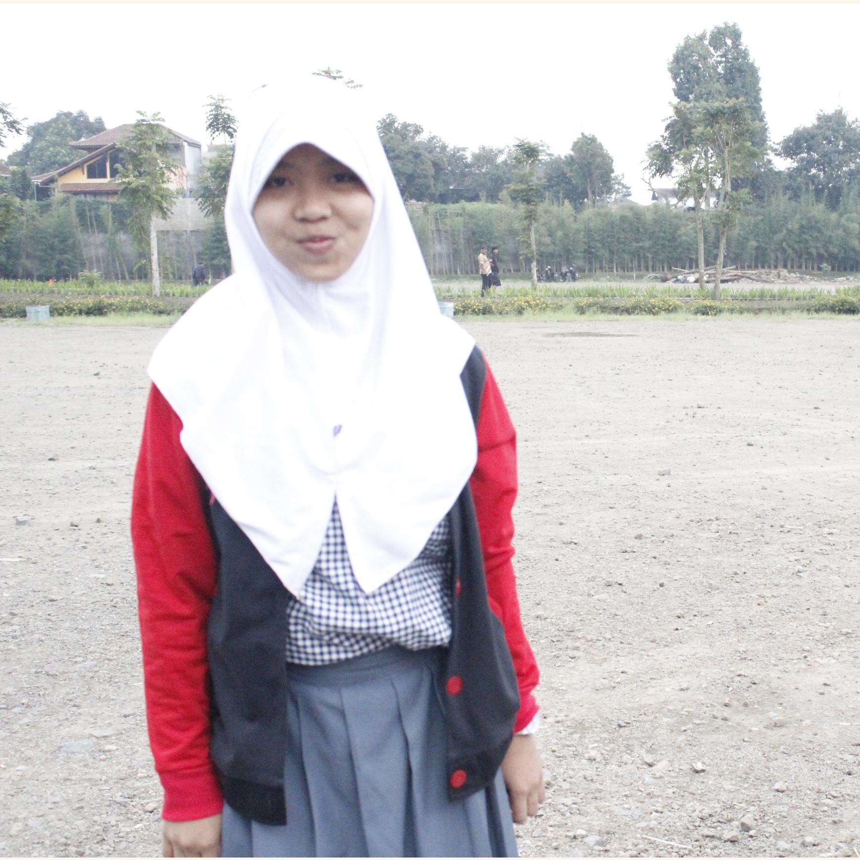 Diana nidya iswara. im muslim. im a student at the SHS manbaul ulum asshiddiqiyah 2