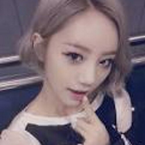 @HelloDday_RP                                  My heart is only for you..

Hiatus okee xD