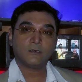ACTOR WHO CASTS NEWS ON TV TOOO