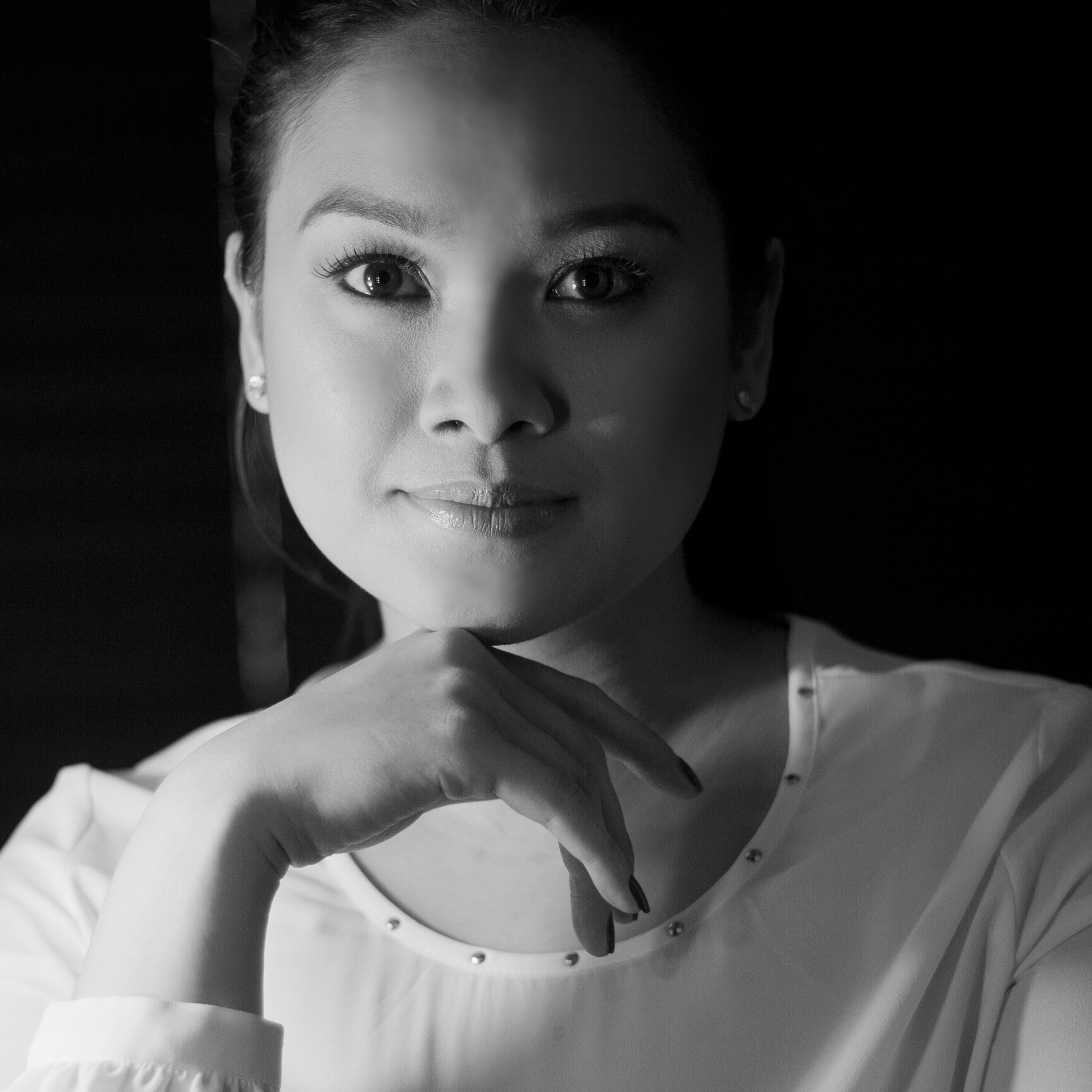 cristinamadara's profile picture. CBeauty Founder.
Image Consultant + Beauty Vlogger. Vancouver. Manila. San Francisco.