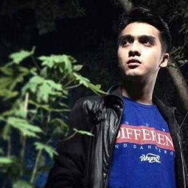RolePlayer @RickyHarun45MF As Galang At #GantengGantengSerigala ll #BlasteranSerigalaFamz ll #SomplakFams ll P.O @RP_GGS