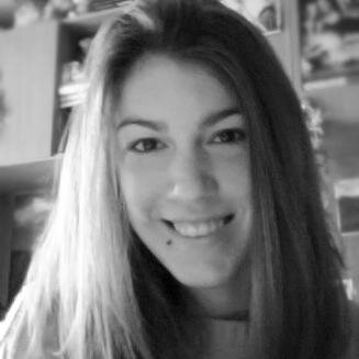 Periodista, actualmente trabajando en el sector del marketing, amante de los libros y aficionada a la escritura. 📚Sígueme en @xtina_bennet
