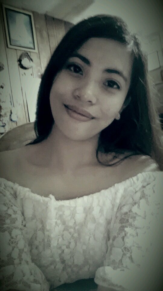 https://t.co/PixOiCYk5C.pray ||God's girl|| 😇Legal drug dealer💉💊// follow me on IG: @chacharaaapp 💋💖