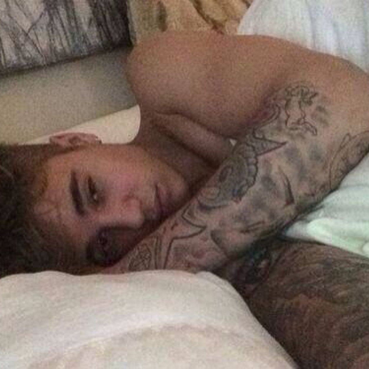 Proud german belieber ❤️ strong for justin and always be there for him ❤️