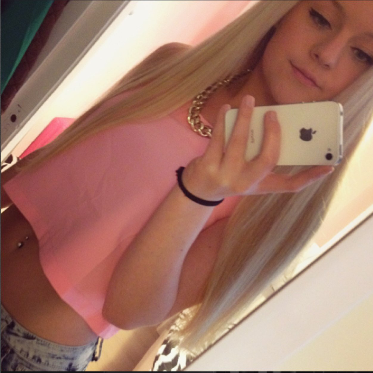 insta: lizethscholtenx