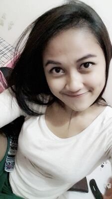 Mellymarya30's profile picture. #mellymaryati