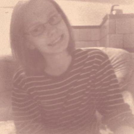 moniapoprawa's profile picture. http://t.co/OO92tucZZt :)