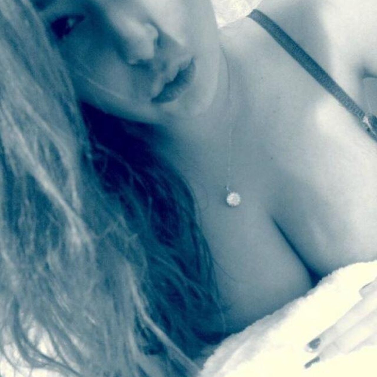 BesteBatuAk's profile picture. bisexüel.seksseksseks.lezbiyenlerde yazabilir