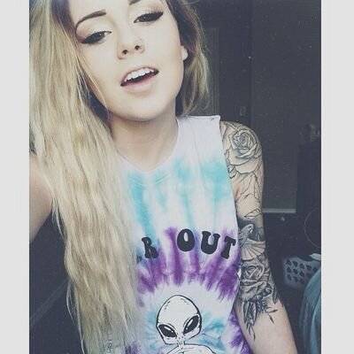 single; bisex ||tate||