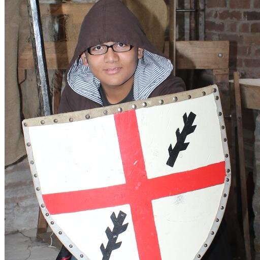 weapons_of_war's profile picture. I don't want holidays to end
