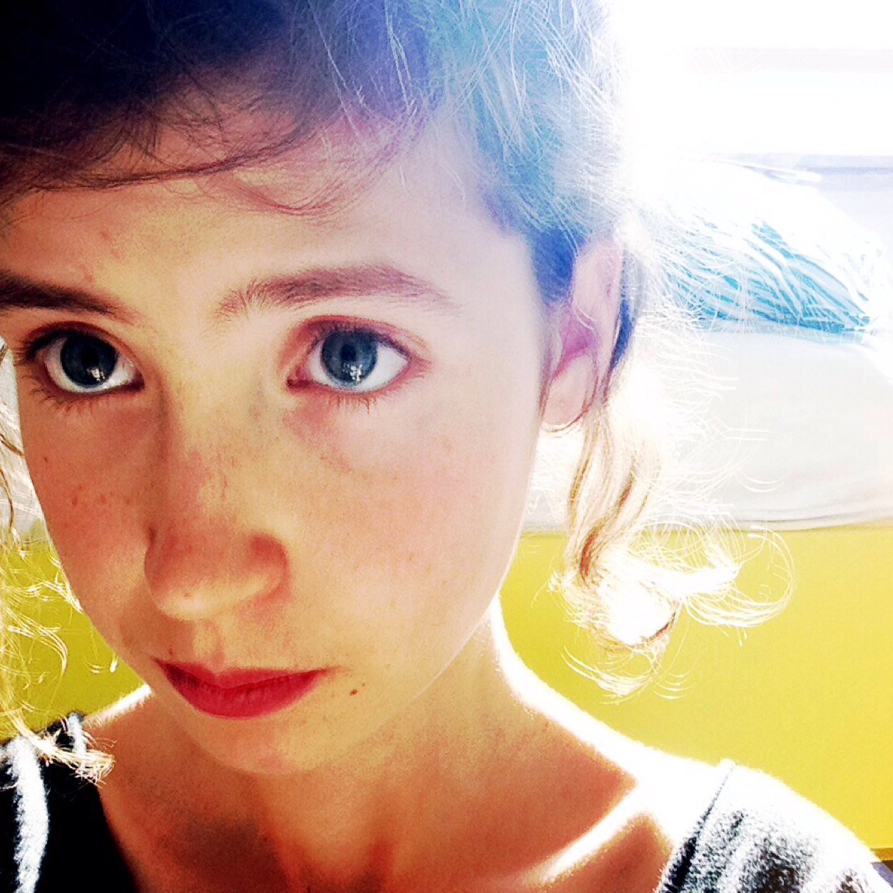 clogatignol's profile picture. On va vivre serrés