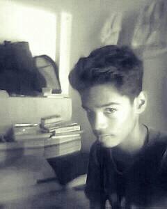 I`m A die hard @enrique305 fan.. I FOLLOW BACK