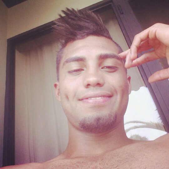 renattochira7's profile picture. Cuando te digan q no puedes,contesta: “Siéntate y Observa como lo hago.”