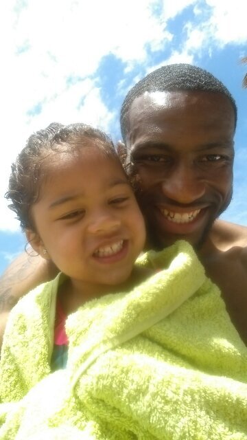 #ProudFather #SportsFan Trying to live complete as possible to give the absolute best to #MyHeart Aubryanna