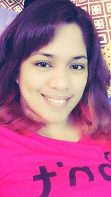 lovely_olarte's profile picture. 