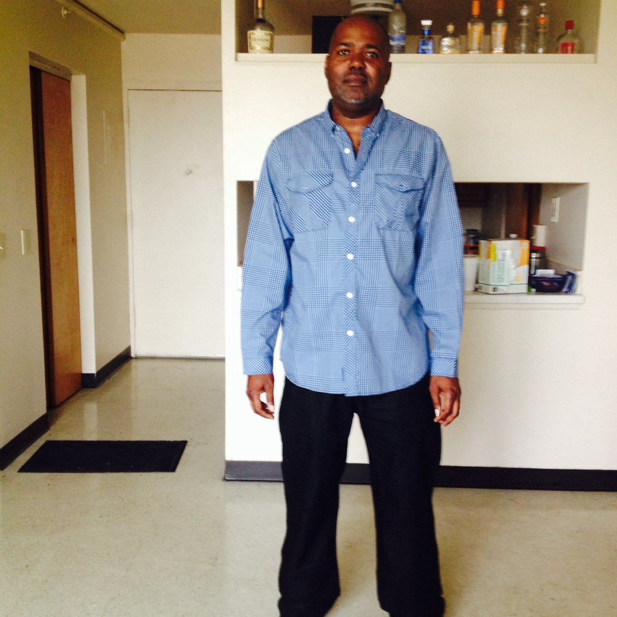 I am a fun loving guy who likes to enjoy life and what it has to offer I am just about finish with my bachelor in business.