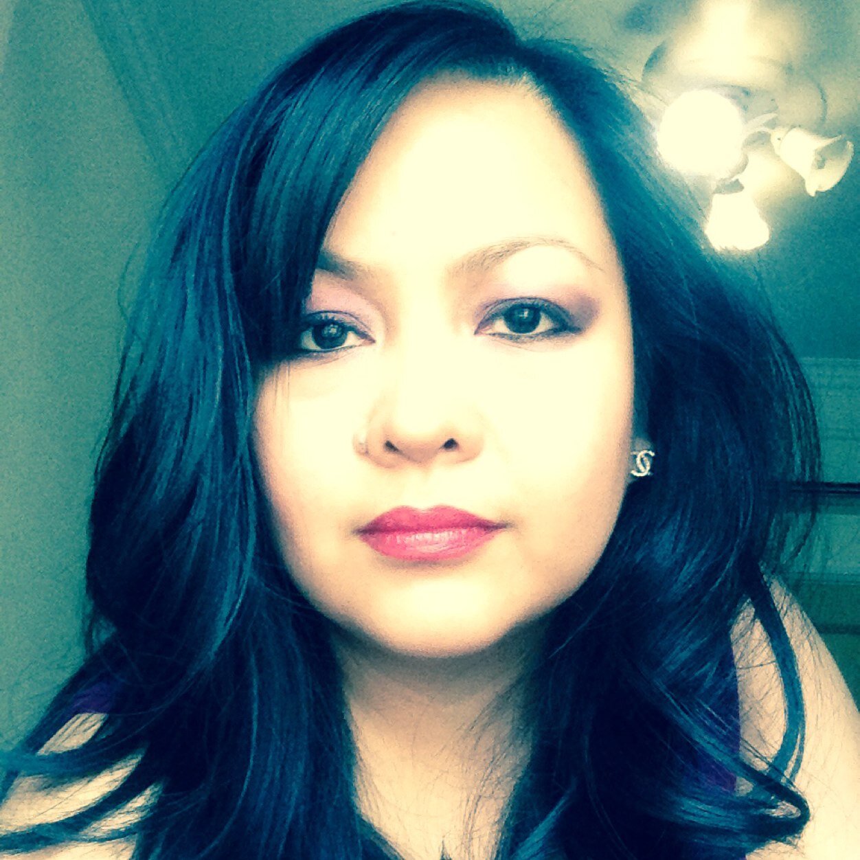 Joanjdavid's profile picture. Tech addict, Apple fan, Banker by profession, avid Reader, Traveler, Gamer, Art Buff, Shopaholic, Tea lover & Entrepreneur.