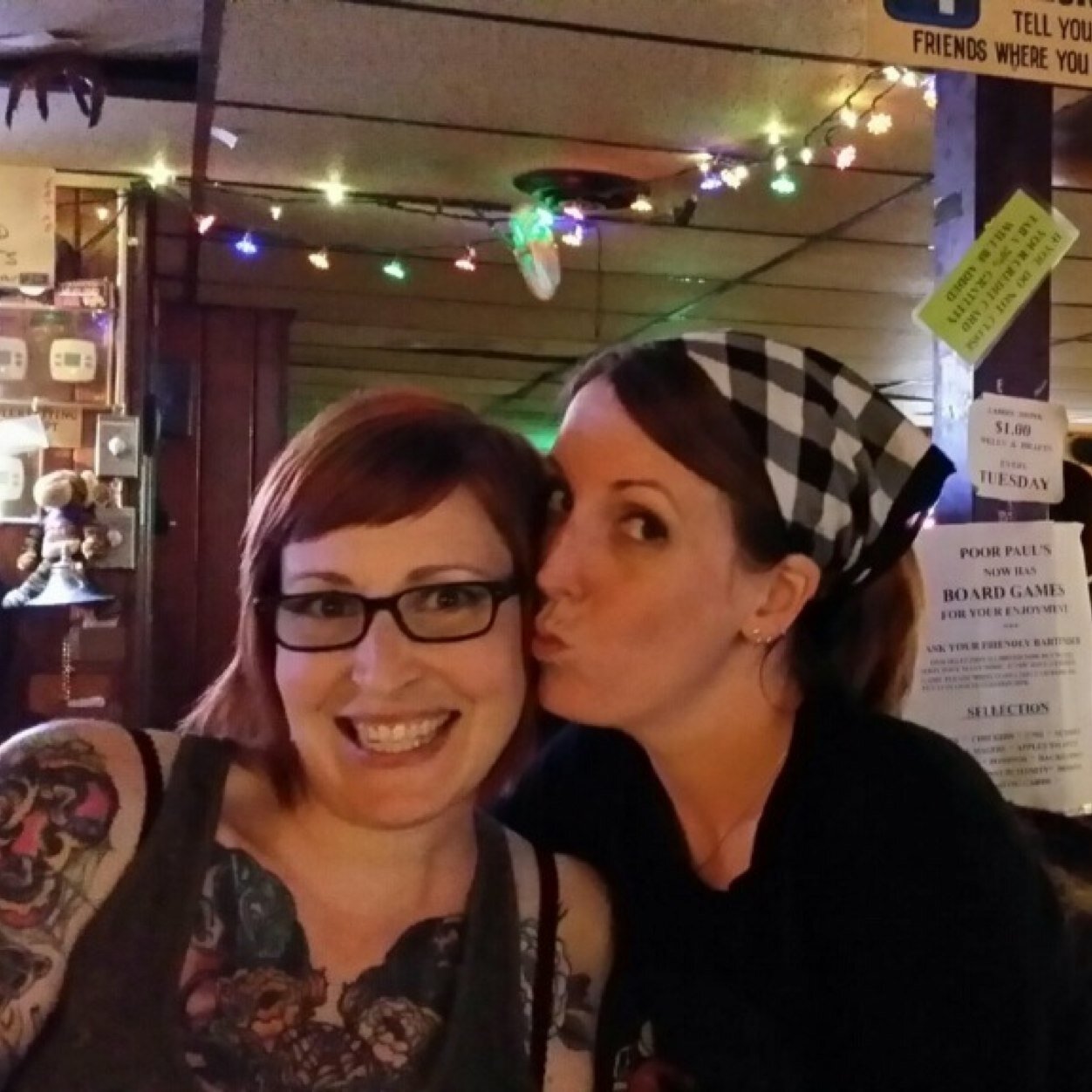 buttercup0221's profile picture. I will almost never turn down free food.