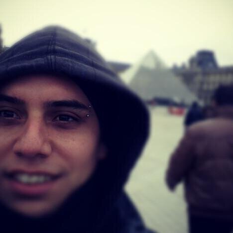Java Developer-Webmaster 
 - Mi Sangre color VINOTINTO