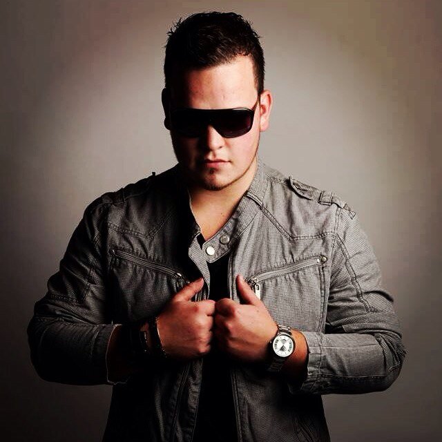 Mc La Palm - Latin House, House, Dance, Moombathon, Dub step. Contact: Info & Bookings: info@djlineup.nl