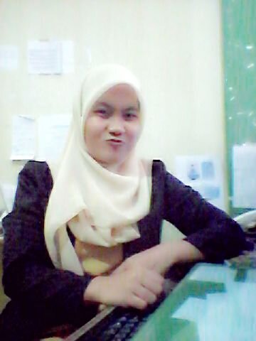 herlyzaini's profile picture. Hidup tak pernah sepi tantangan,senantiasa bersabar