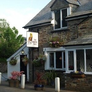 We are a traditional Cornish pub in North Hill, Cornwall, on the edge of Bodmin Moor. Sample our local, fresh, seasonal food.