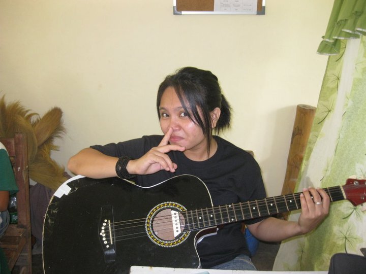 cher_pzylair23's profile picture. triplets' mom, coffee and pizza addict, alternative rock lover, high school teacher