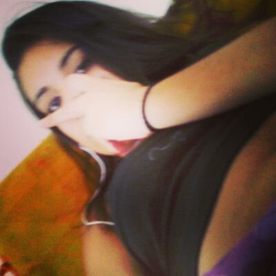Procurando minha bio... (/°-°/)