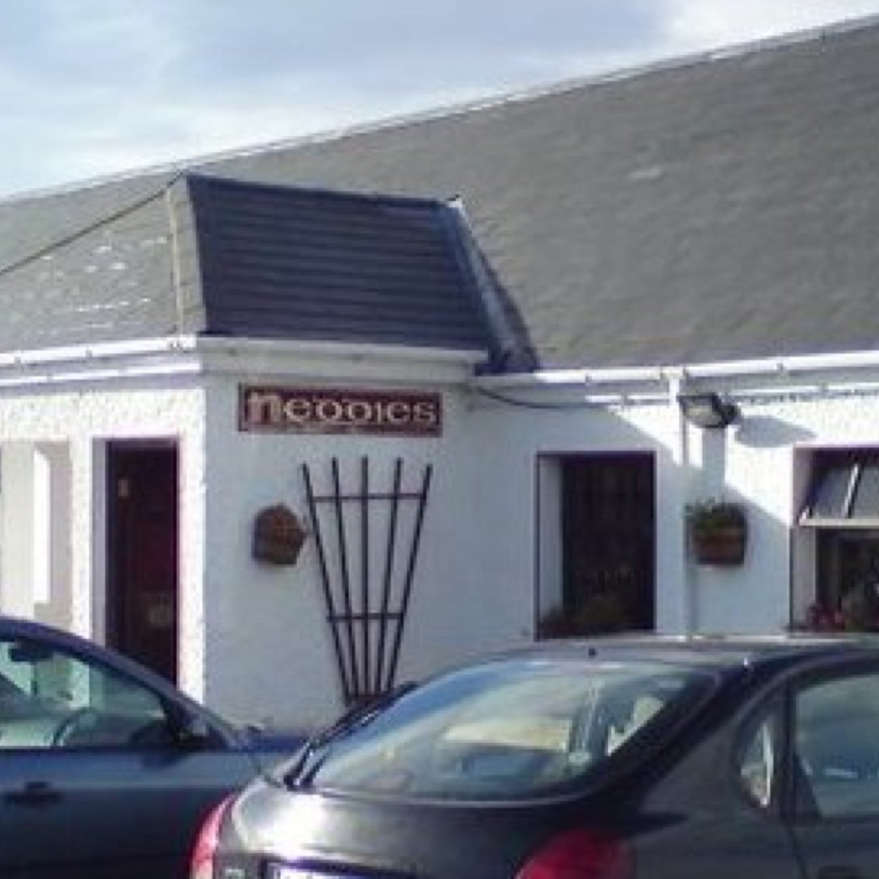 NeddiesBar's profile picture. Family run bar, restaurant, tea room and gift shop in the heart of Mullaghduff, County Donegal.
Call: (085)1075511 or (07495)43780