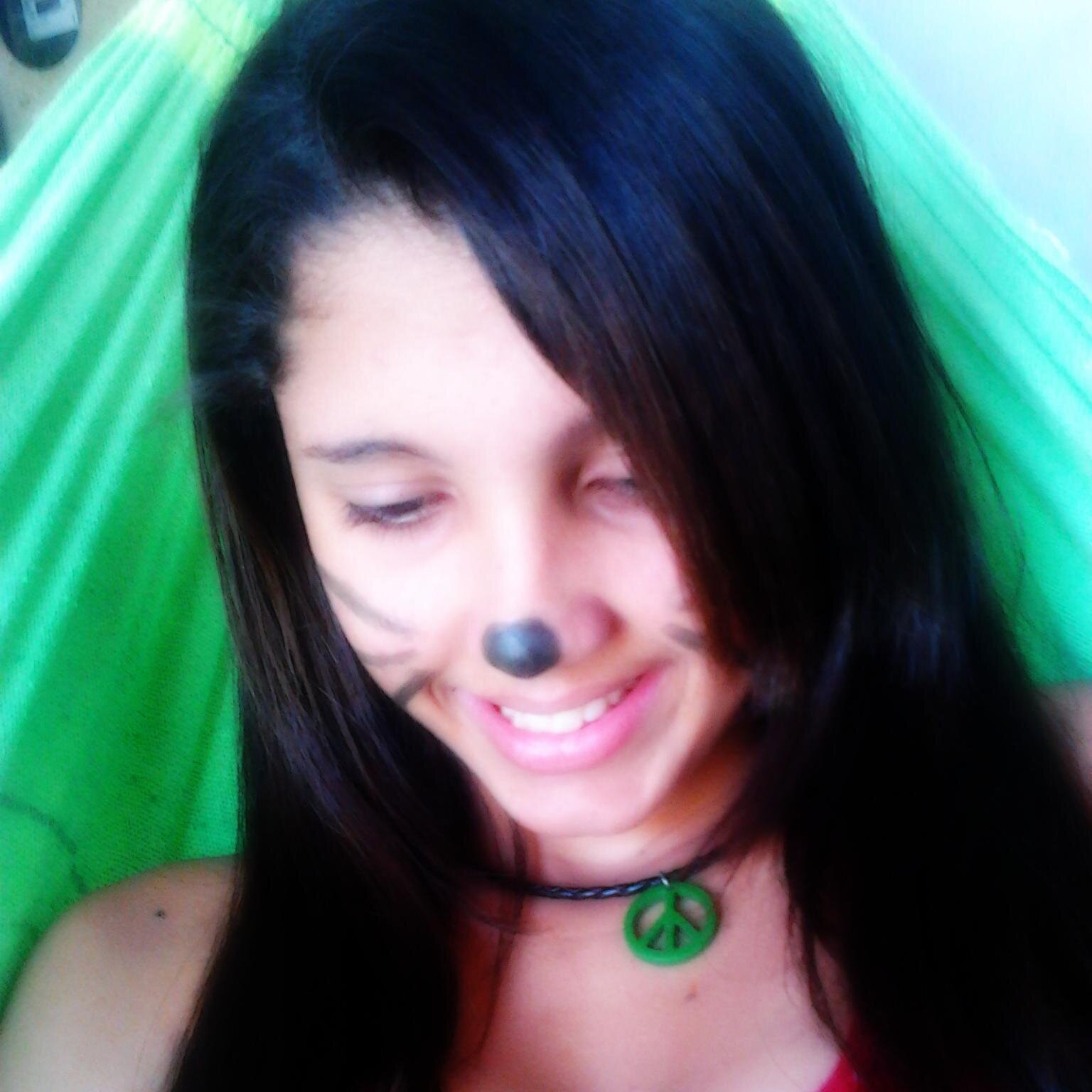 Amo ouvir musica e se diverti com os amigos S2
